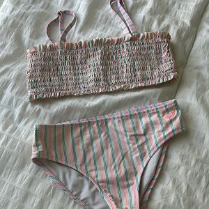 Girls Vineyard Vines Swim suit